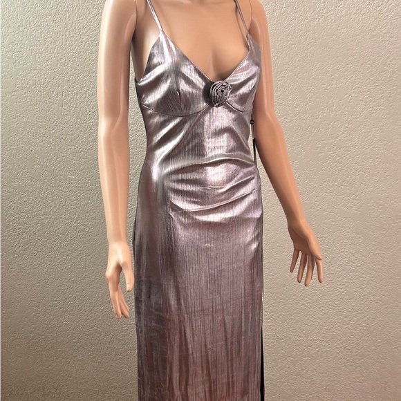 Emerson Lang Metallic look Formal Maxi Dress SZ M NWT - Picture 1 of 10